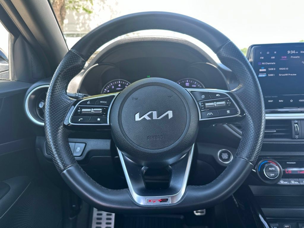 Used 2024 Kia Forte GT-Line w/ GT-Line Premium Package FWD image 21
