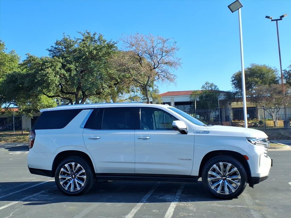 Used 2021 Chevrolet Tahoe High Country RWD image 4