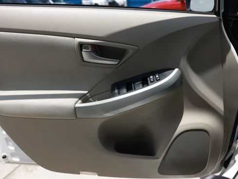 Used 2012 Toyota Prius Two FWD image 40