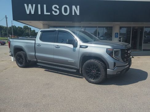 Used 2023 GMC Sierra 1500 Elevation AWD/4WD image 1