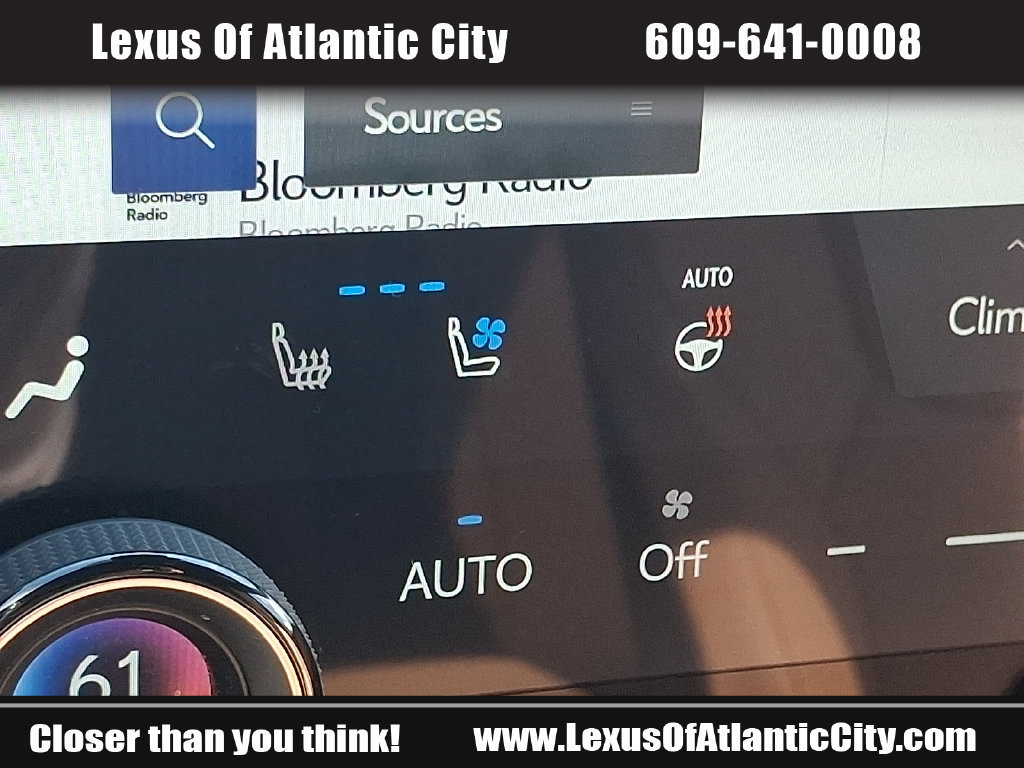 Used 2024 Lexus RX 350 Premium w/ Convenience Package AWD/4WD image 25