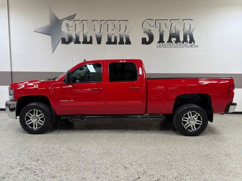 Used 2010 Chevrolet Silverado 2500 LTZ w/ Convenience Package image 11