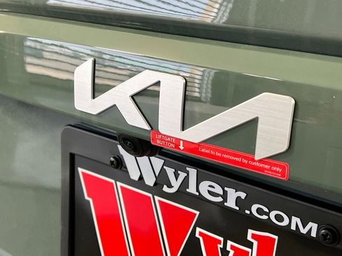 New 2026 Kia Niro Wind FWD image 32