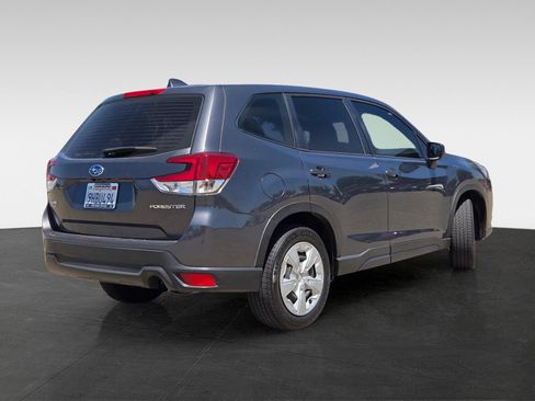 Used 2023 Subaru Forester AWD/4WD image 4
