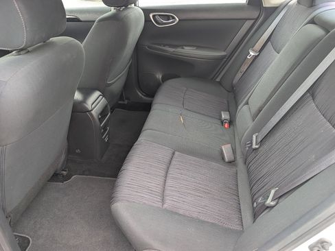 Used 2019 Nissan Sentra SV FWD image 21