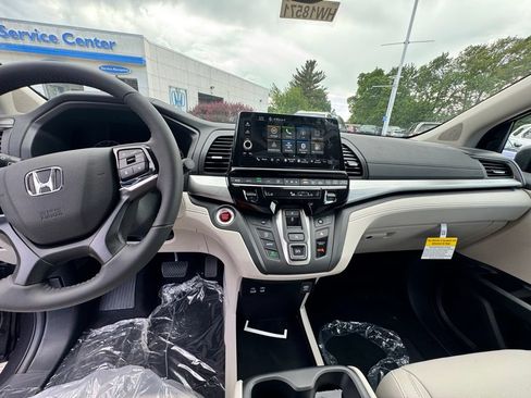 New 2026 Honda Odyssey EX-L image 14