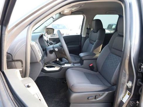 New 2026 Nissan Frontier SV w/ SV Convenience Package AWD/4WD image 8