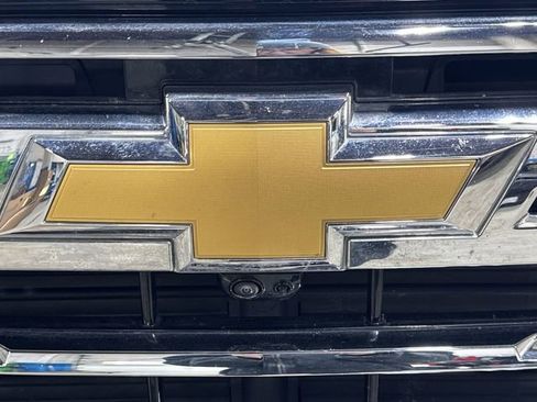 Used 2025 Chevrolet Silverado 2500 LTZ w/ LTZ Plus Package image 34