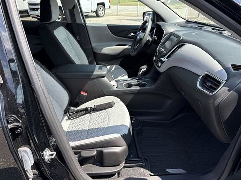 Used 2024 Chevrolet Equinox LS w/ LS Convenience Package AWD/4WD image 46