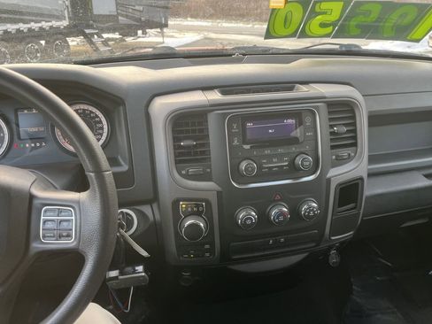 Used 2019 RAM 1500 Express image 24