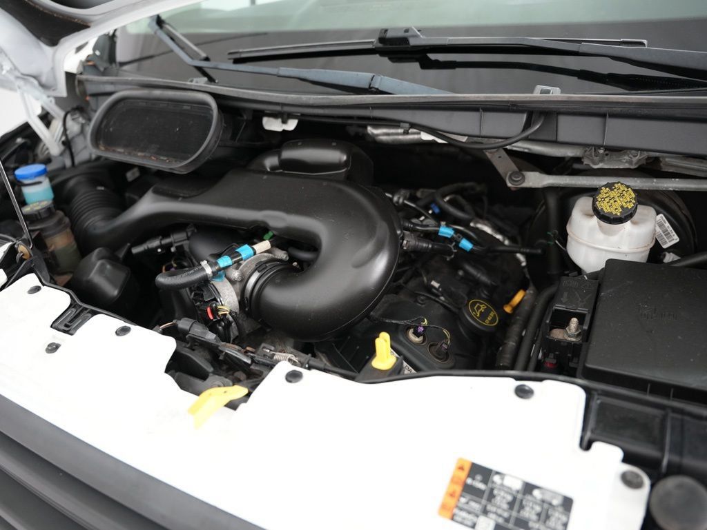 Used 2019 Ford Transit 250 148 Medium Roof RWD image 39
