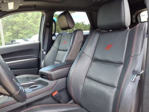 Used 2025 Dodge Durango GT AWD/4WD image 15