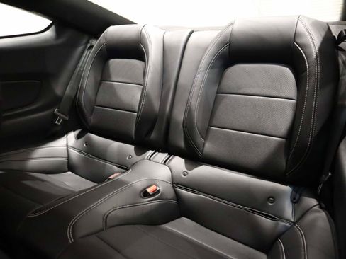 Used 2021 Ford Mustang Shelby GT500 w/ Technology Package RWD image 17