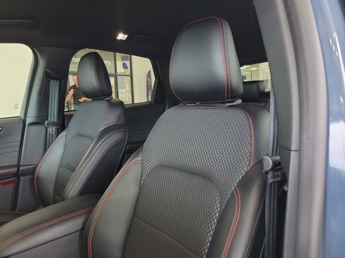 Used 2024 Ford Escape ST-Line w/ Tech Pack #1 FWD image 20