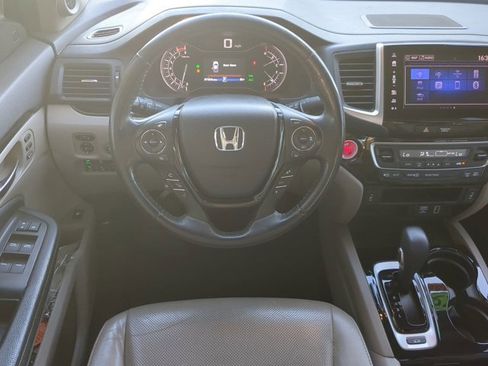 Used 2019 Honda Ridgeline RTL-E image 14