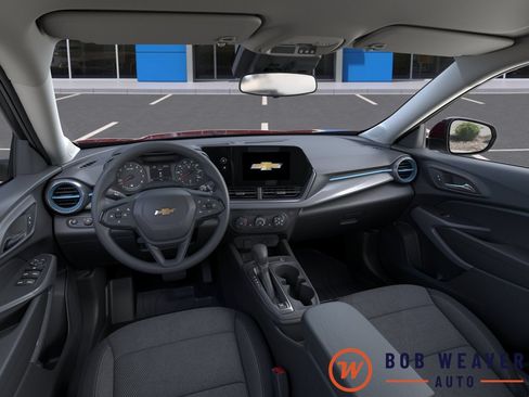 New 2026 Chevrolet Trax LS w/ LS Convenience Package FWD image 17