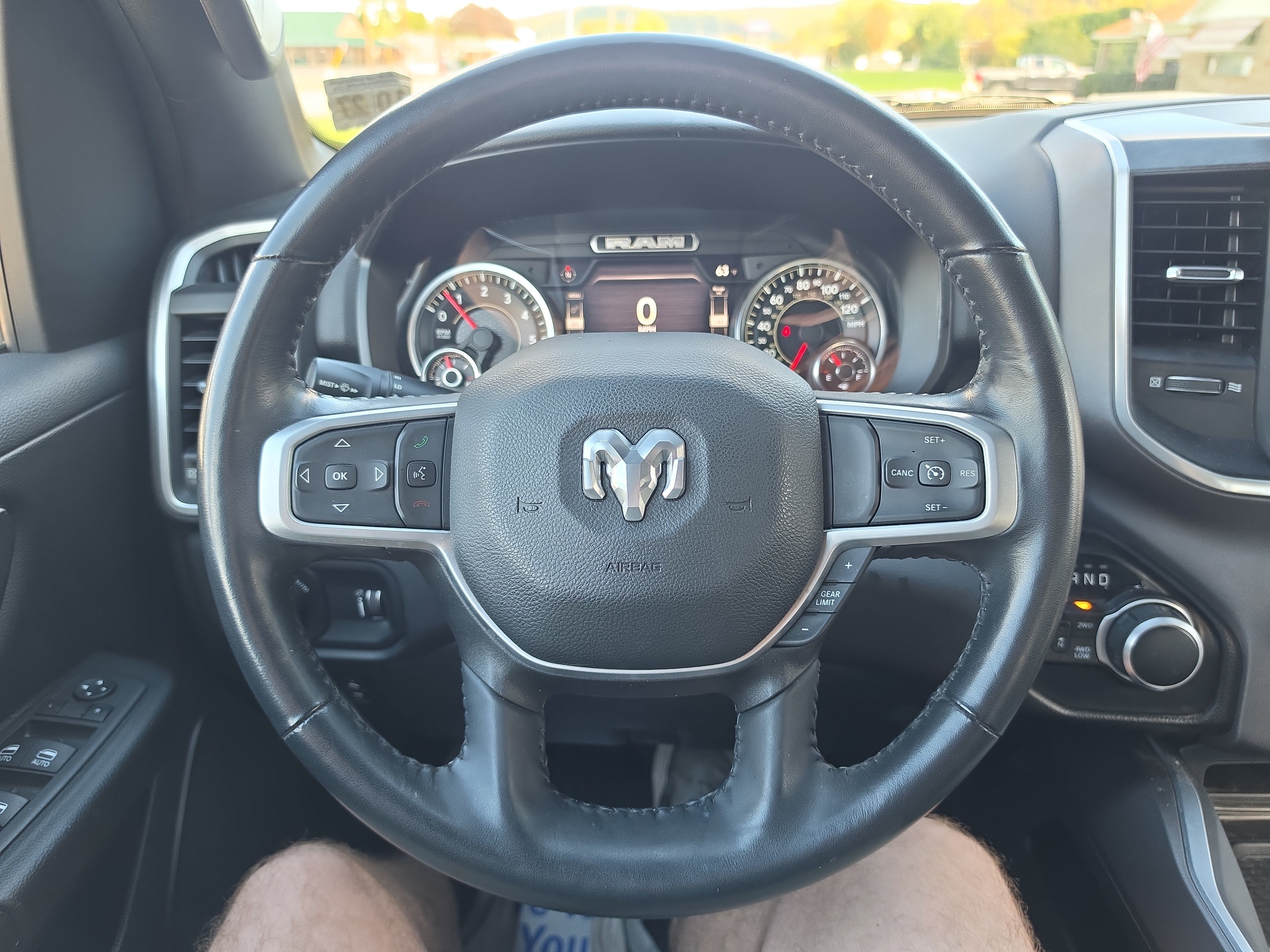 Used 2022 RAM 1500 Big Horn AWD/4WD image 20