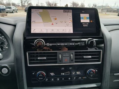 Used 2022 INFINITI QX80 Luxe w/ All-Season Package image 31