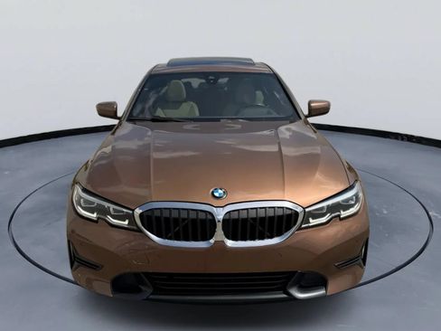 Used 2019 BMW 330i Sedan w/ Premium Package RWD image 1