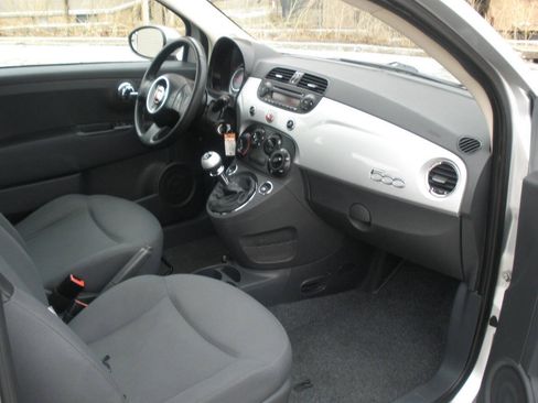Used 2013 FIAT 500 Pop FWD image 25