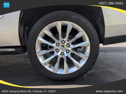 Used 2018 Cadillac Escalade Premium Luxury AWD/4WD image 34