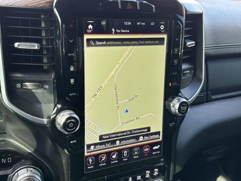 Used 2020 RAM 1500 Laramie image 9