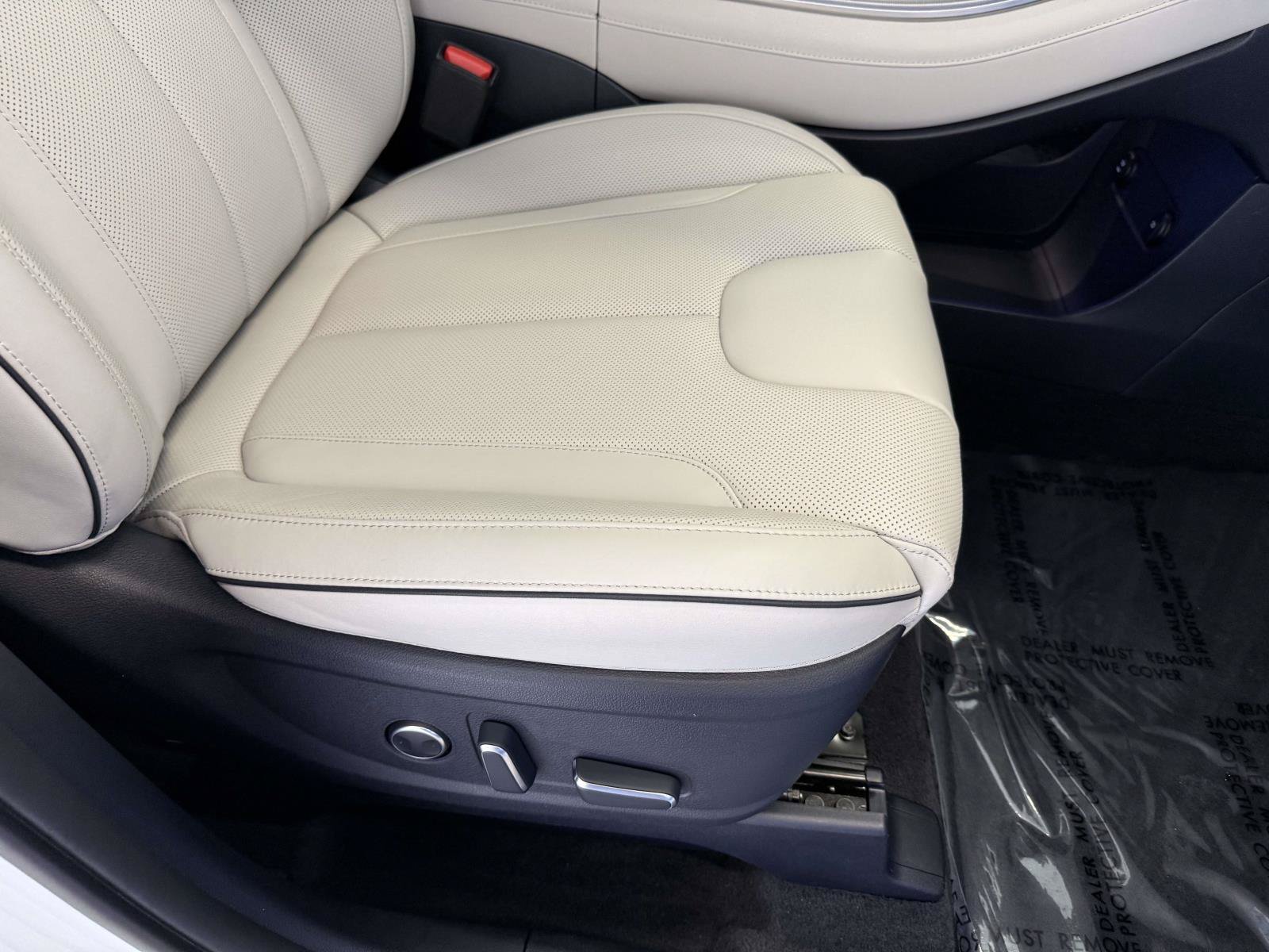 Used 2024 Hyundai Palisade Calligraphy AWD/4WD image 15