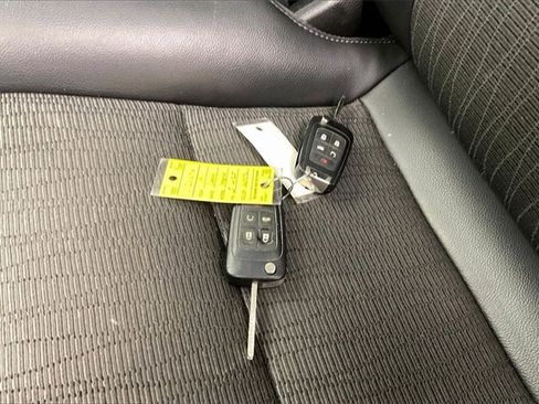 Used 2014 Chevrolet Impala LT w/ Convenience Package image 14