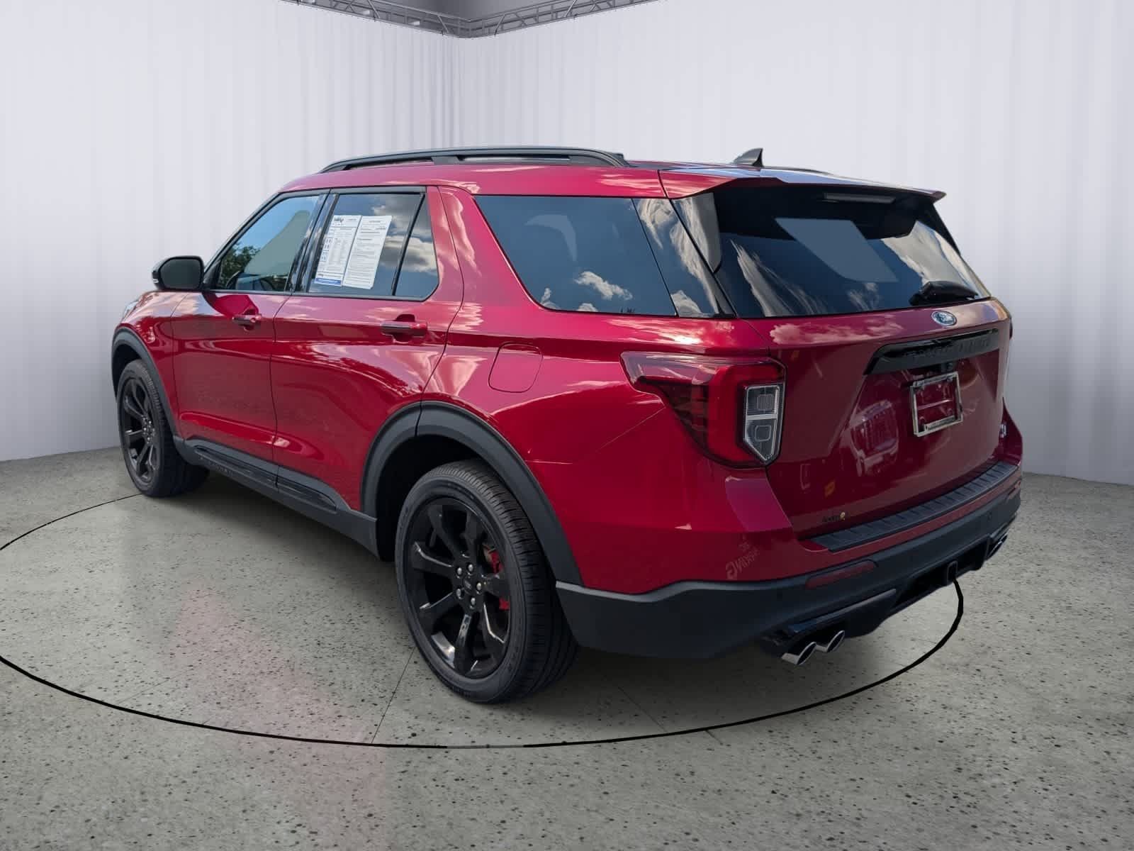 Used 2023 Ford Explorer ST w/ Equipment Group 401A AWD/4WD image 5