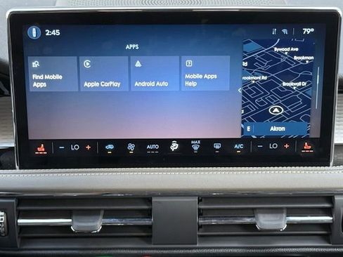 Used 2024 Lincoln Corsair AWD image 20