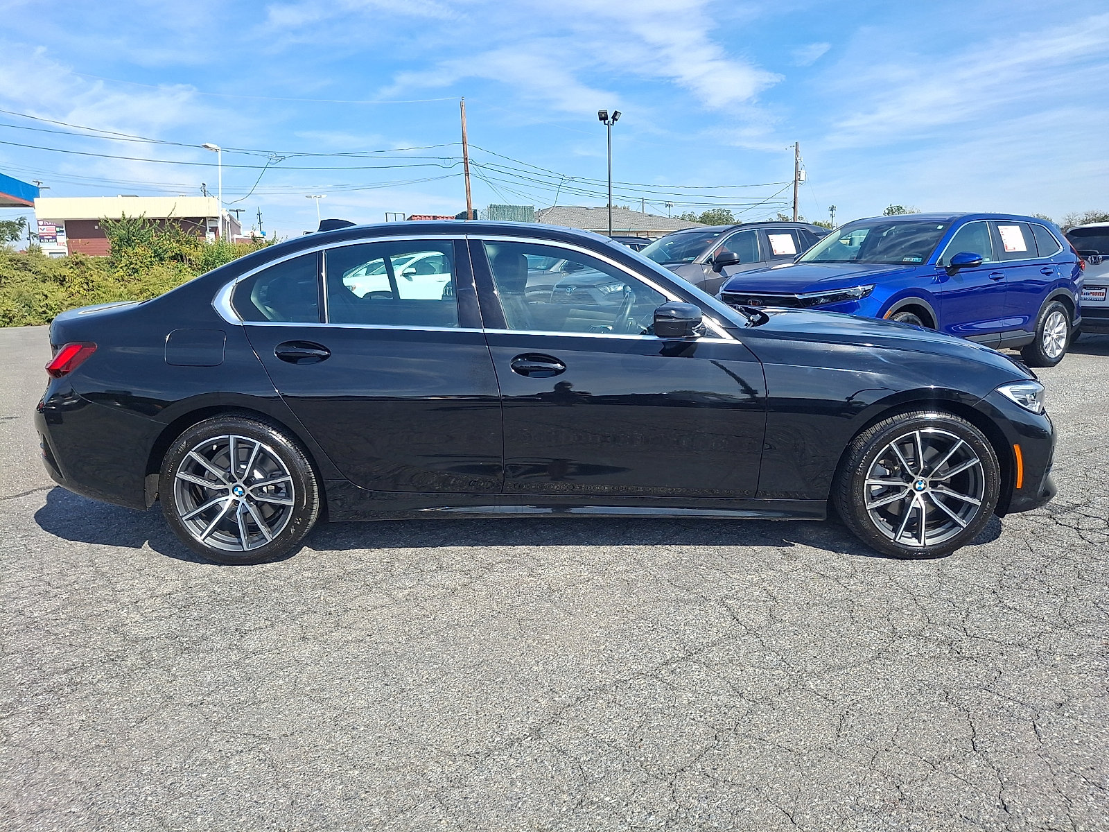 Used 2022 BMW 330i xDrive Sedan w/ Driving Assistance Package AWD/4WD image 7
