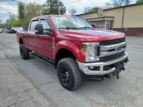 Used 2019 Ford F350 XLT w/ XLT Value Package AWD/4WD image 3