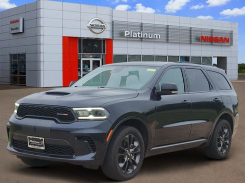 Used 2025 Dodge Durango GT AWD/4WD image 2