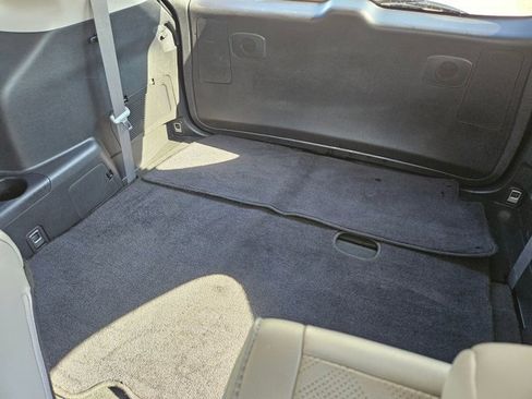 Used 2021 Toyota Highlander Platinum image 13