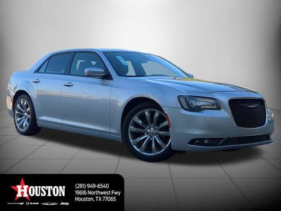 Used 2022 Chrysler 300 S