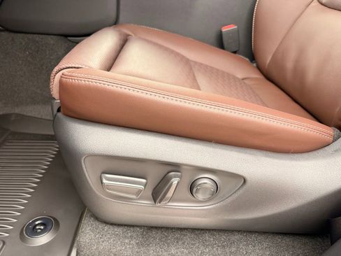 Used 2026 Toyota Land Cruiser w/ Premium Package image 24