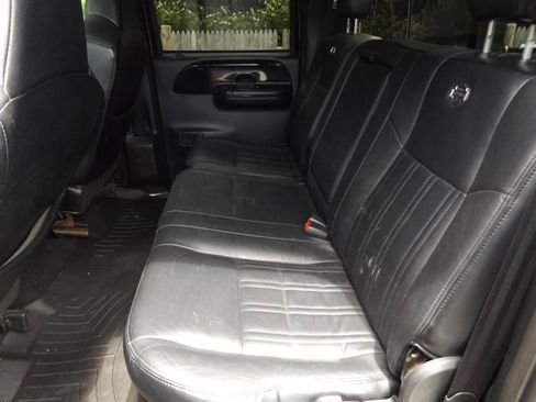 Used 2004 Ford F350 Harley-Davidson image 15