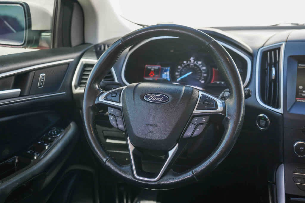 Used 2015 Ford Edge SEL w/ Equipment Group 201A FWD image 15