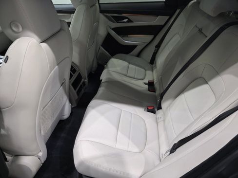 New 2026 Jaguar F-PACE R-Dynamic S image 11