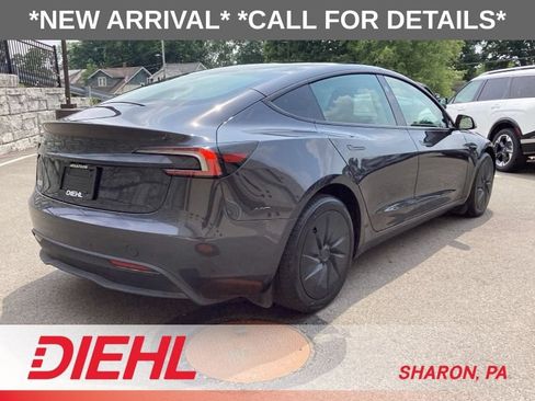 Used 2025 Tesla Model 3 Long Range RWD image 7