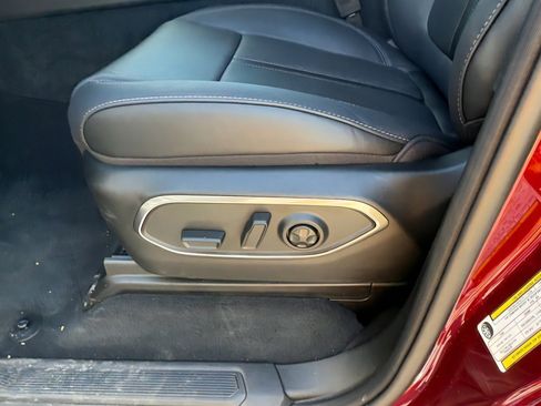 New 2026 Jeep Grand Wagoneer Limited AWD/4WD image 33