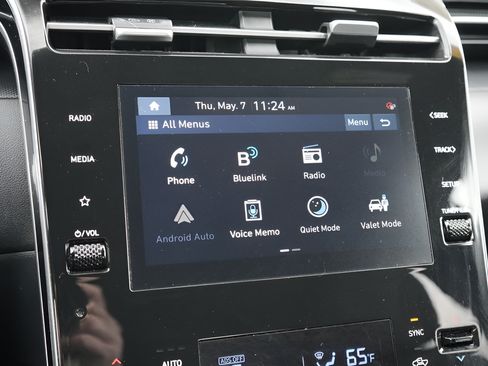 Certified 2024 Hyundai Santa Cruz SEL FWD image 32
