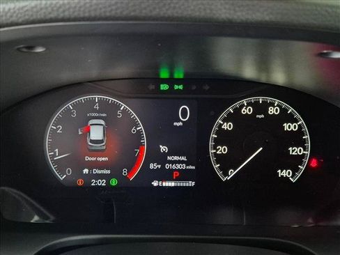 Used 2024 Honda HR-V Sport image 11
