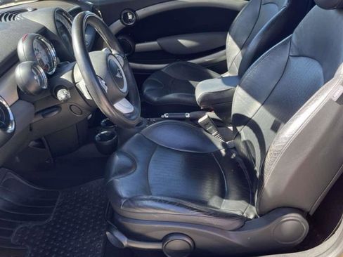 Used 2009 MINI Cooper S image 3