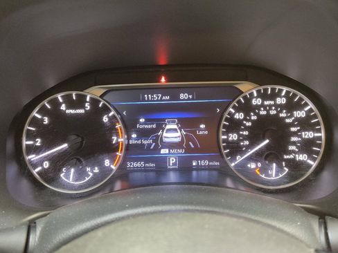 Used 2021 Nissan Altima 2.5 SR w/ SR Premium Package FWD image 23