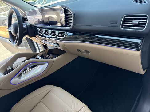 New 2026 Mercedes-Benz GLE 450 4MATIC image 16