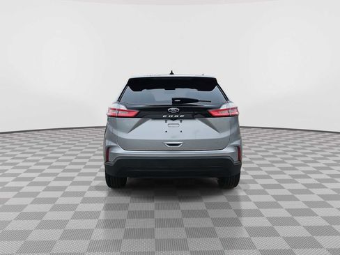 Used 2023 Ford Edge SE image 7