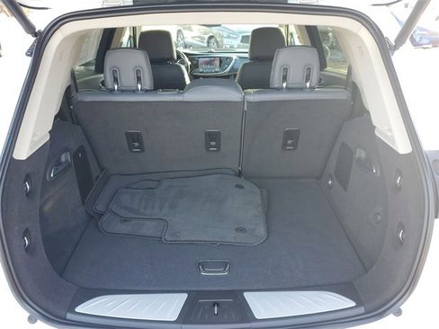 Used 2020 Buick Envision Essence image 31