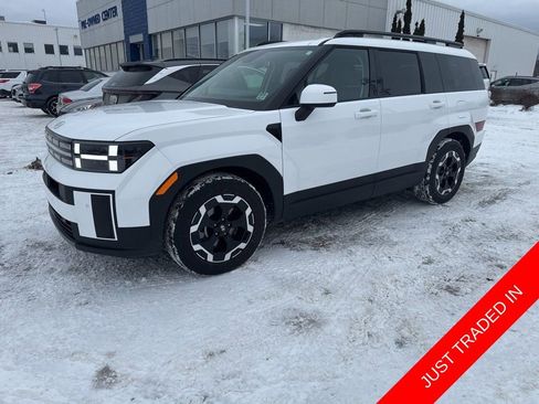 Used 2025 Hyundai Santa Fe SEL image 1