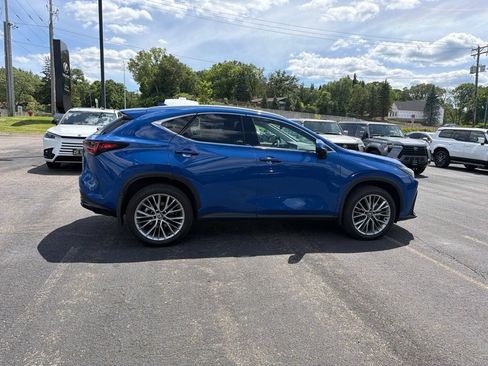 Used 2025 Lexus NX 350 AWD w/ Accessory Package (2T) image 22